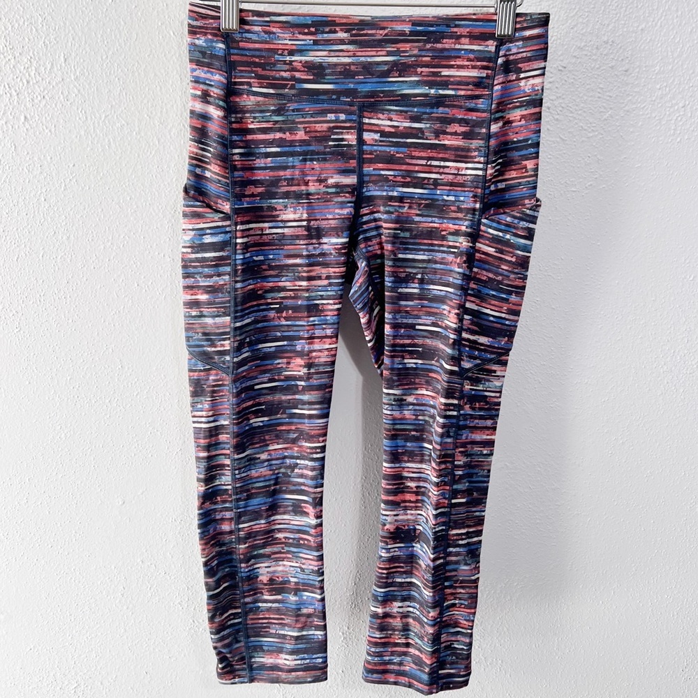 Lululemon speed up crop Hinshu Alpine White multicolored size 6